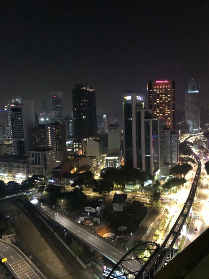 Ferienwohnung La Platinum Klcc Kuala Lumpur Exterior foto